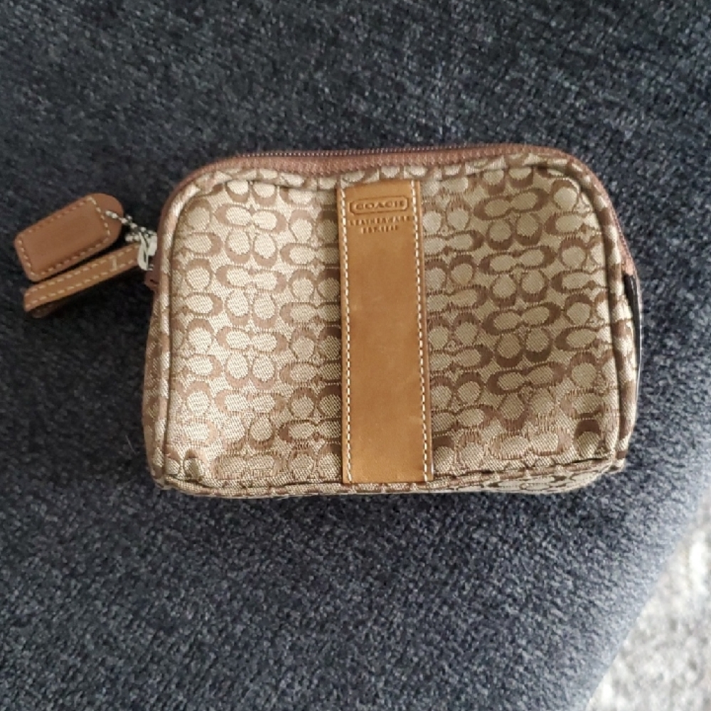 Coach Signature Canvas Wristlet in Tan and Brown